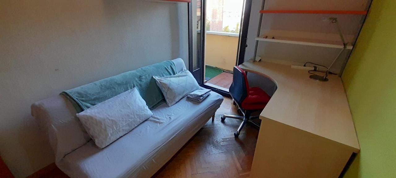 Independiente En Casa Compartida Homestay